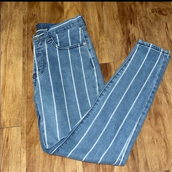 Rue 21 Striped railroad mom jeans medium wash - Picture 2 of 5